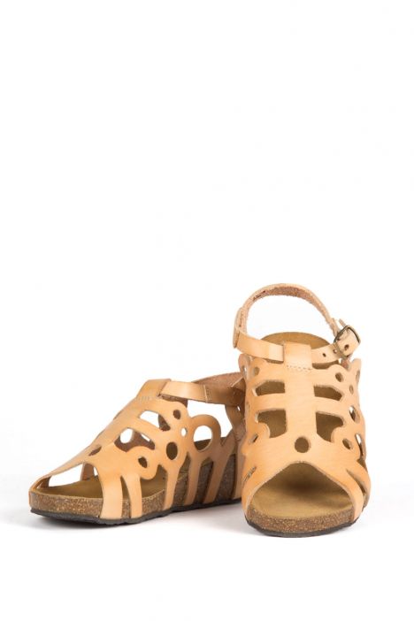 10611 Ch-Kifidis Çocuk Sandalet 31-36 TOBACCO