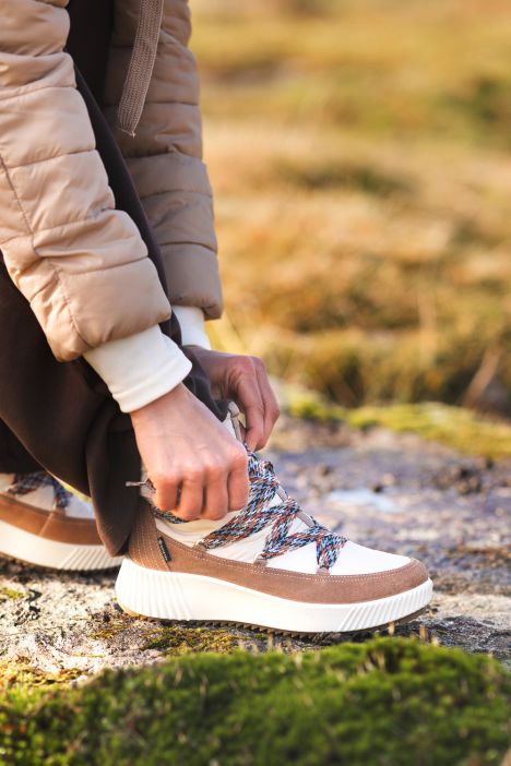 26909 Ara Shoes Davos Gore-Tex Kadın Bot 4.0-7.5 09 TEXTILE, WHITE