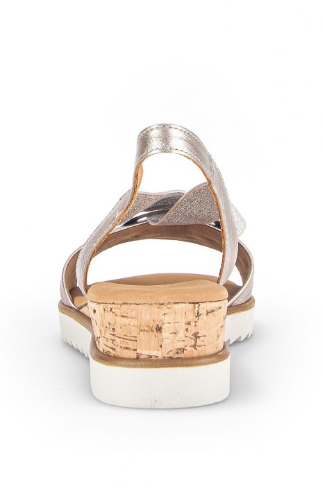 42753 Gabor Kadın Dolgu Topuklu Deri Sandalet 3.5-7.5 82 Metalik/Satin Met. (LDS) puder (Kork)