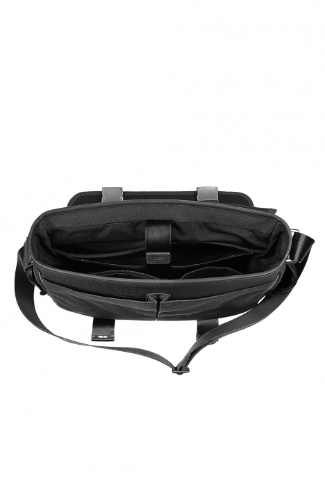 5414 Bric's Pininfarina Postacı Çantası 38x28x13 cm Siyah / Black