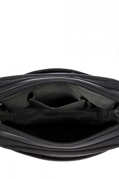 7708 Bric's Monza Omuz Çantası 21x28x6,5 cm Siyah / Black