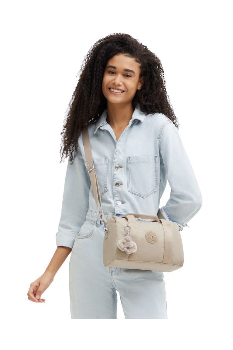 Kipling BINA M Orta Boy Omuz Çantası 17x27x14 cm Sign Beige Emb