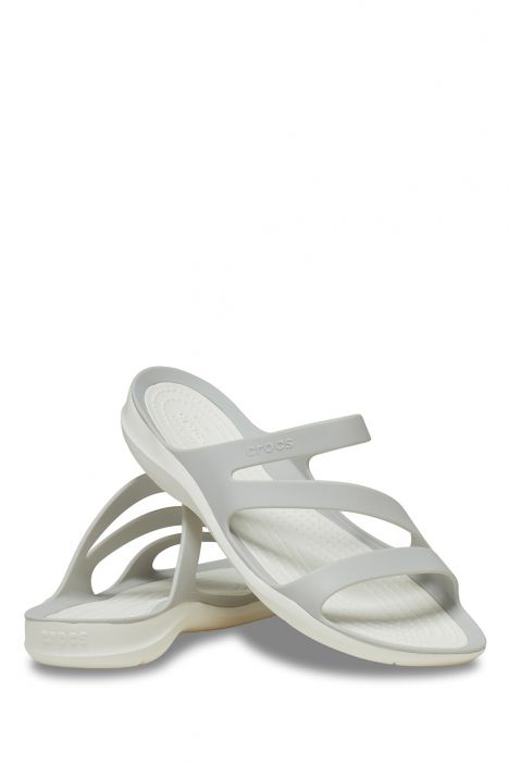 Crocs 203998 Swiftwater Kadın Terlik 36-39 1FT-Gri/Atmosphere